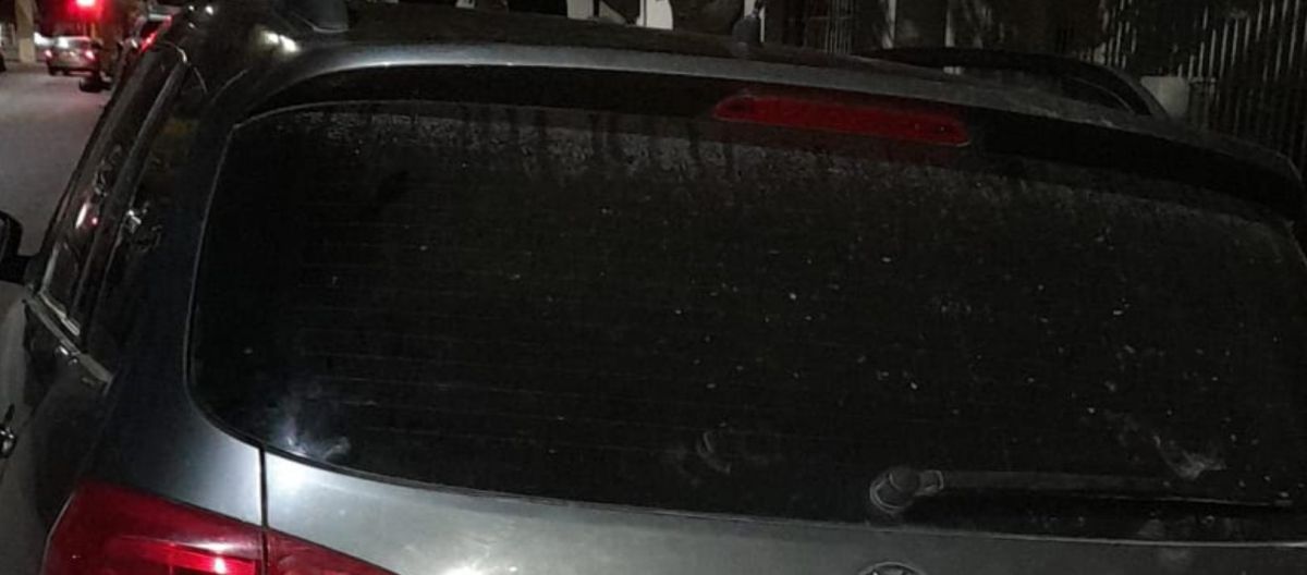 Imagen de la noticia: Los detuvieron cuando trataron de robar autos a metros de la Departamental