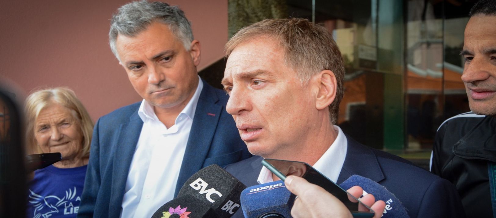 Imagen de la noticia: Santilli: "Son tres inversiones muy fuertes las que se harán en Bahía Blanca"