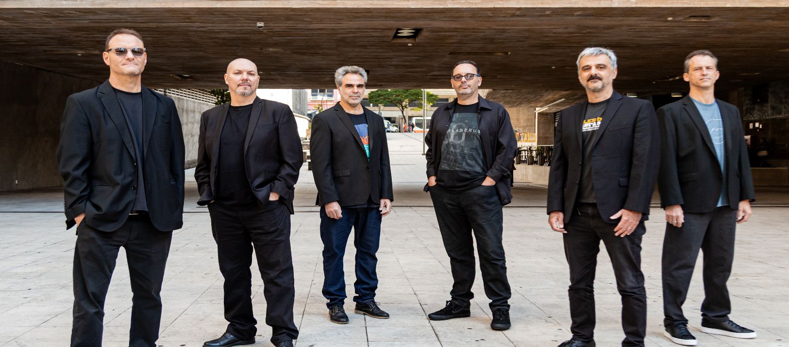 Imagen de la noticia: Escalandrum presenta “Piazzolla 74”  en el Teatro Ópera La Plata