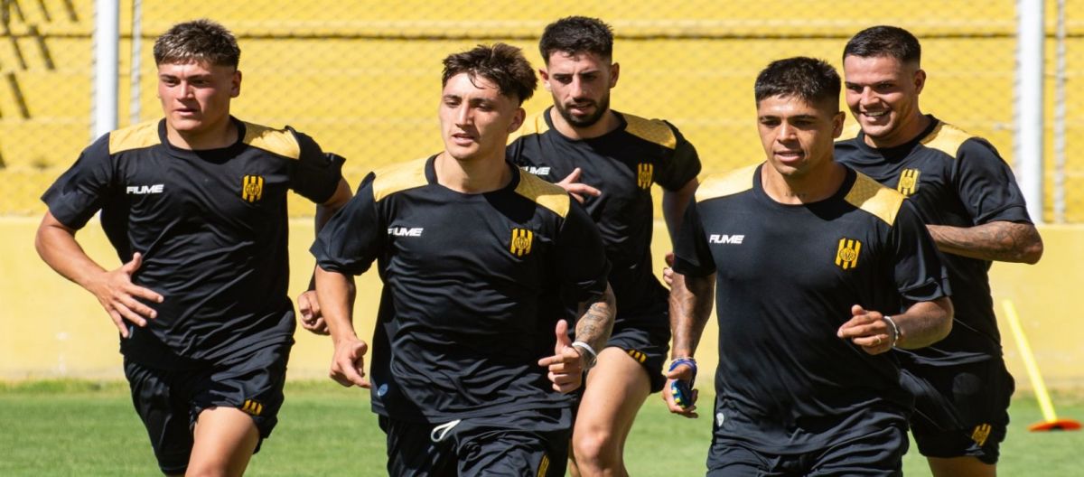 Imagen de la noticia: Mientras sigue con la pretemporada Olimpo confirmó un amistoso
