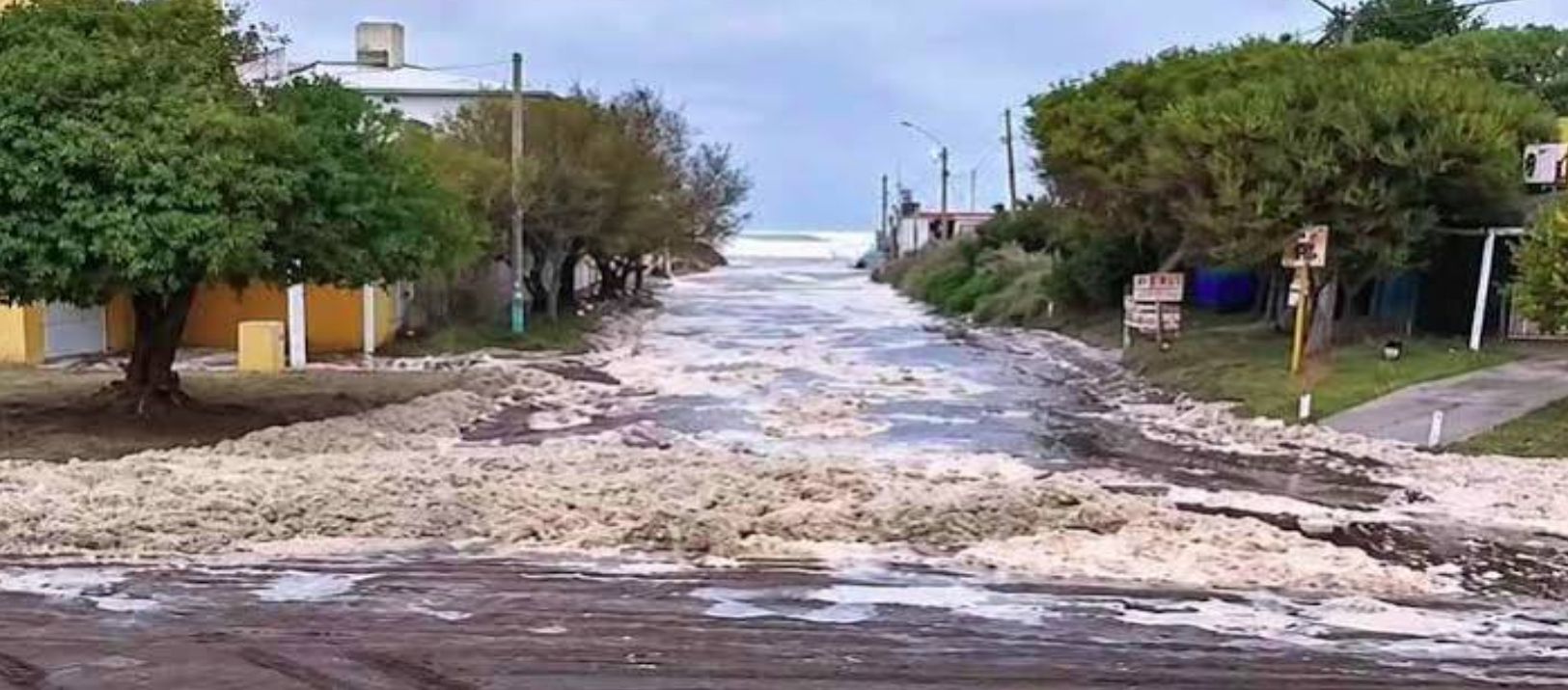 Imagen de la noticia: Monte Hermoso busca acordar la financiación de obras costeras tras las sudestada