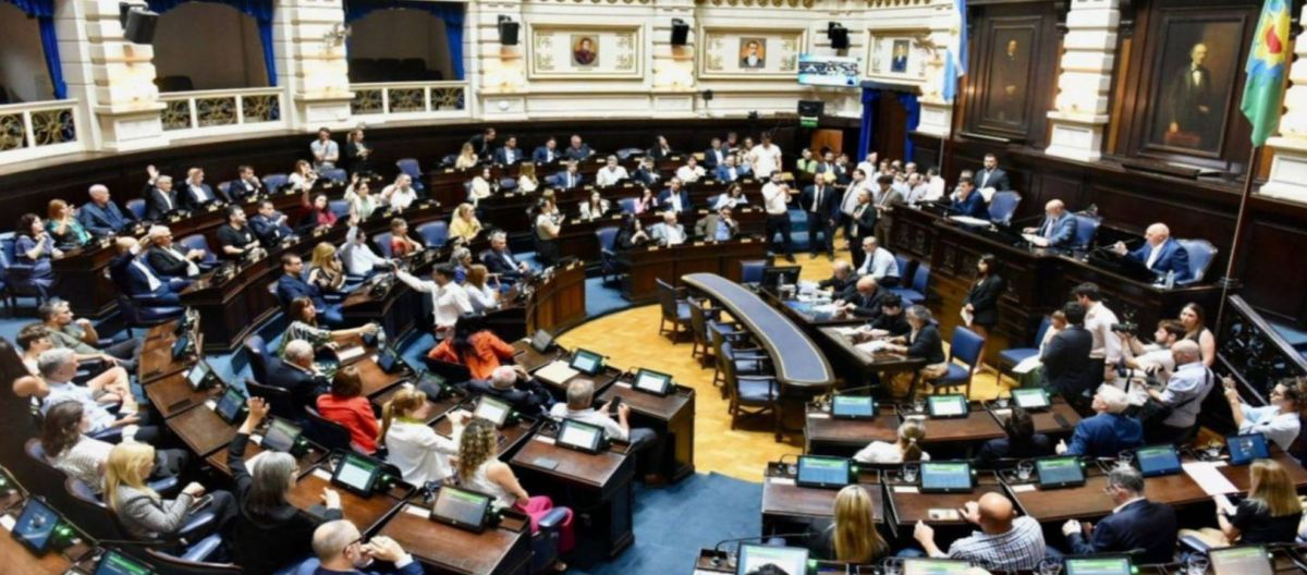Imagen de la noticia: Kicillof consiguió la ley de endeudamiento