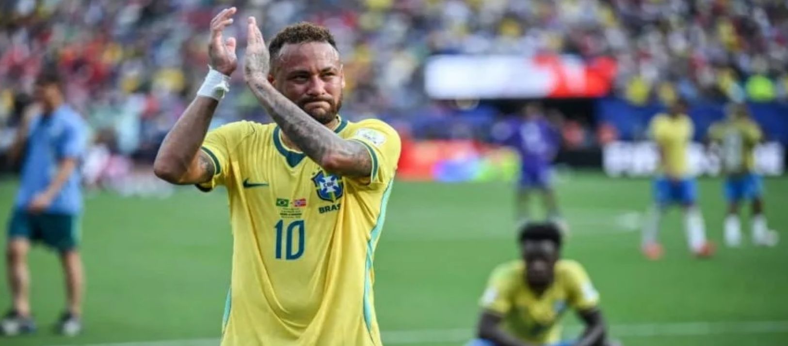 Imagen de la noticia: La emotiva carta del padre de Neymar para convencerlo de que no deje el fútbol