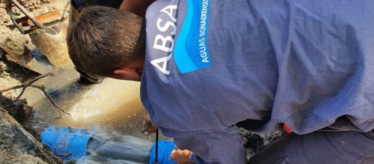 Imagen de la noticia: Vuelve el agua a varios barrios afectados por los cortes de luz