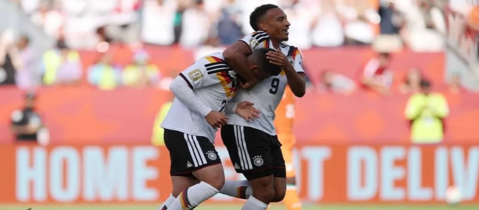 Imagen de la noticia: Alemania se lo dio vuelta a Costa de Marfil y se aseguró la clasificación