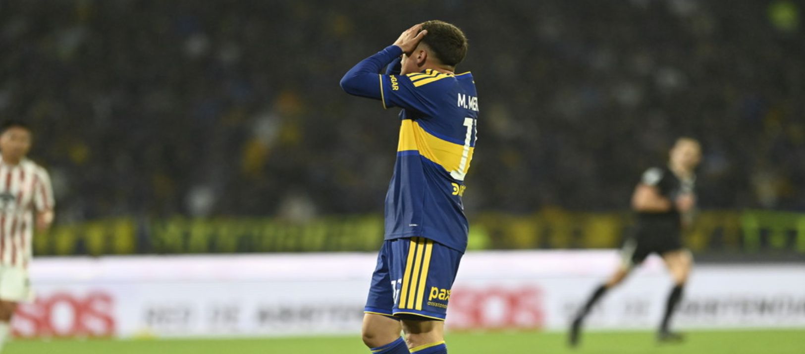 Imagen de la noticia: Un problemón: Paredes salió lesionado en el empate de Boca frente a Instituto