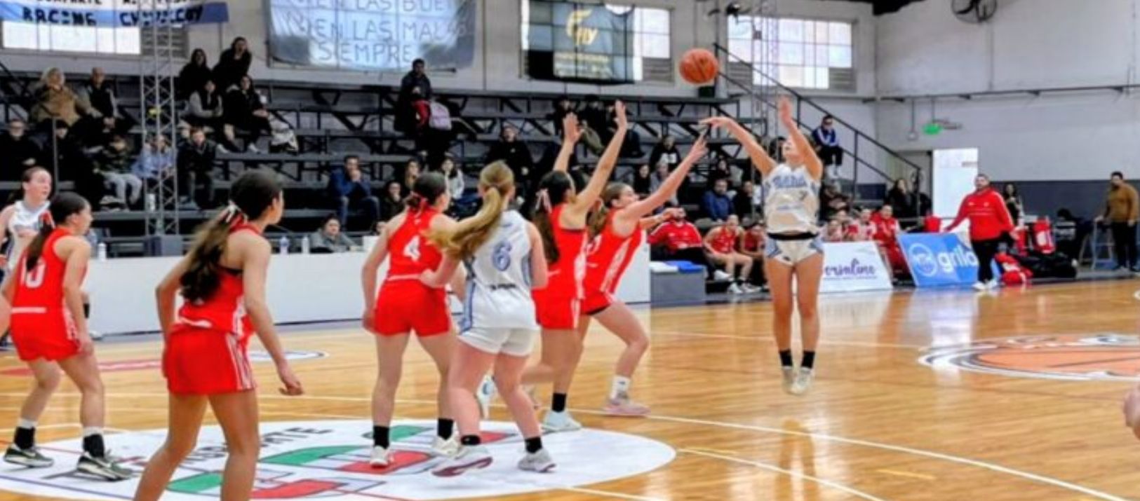Imagen de la noticia: Bahía se quedó con el subcampeonato en el Provincial U15F de básquet