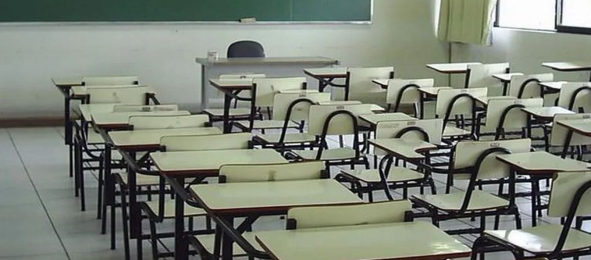Imagen de la noticia: Por la alerta naranja se suspendieron las clases en Bahía este viernes