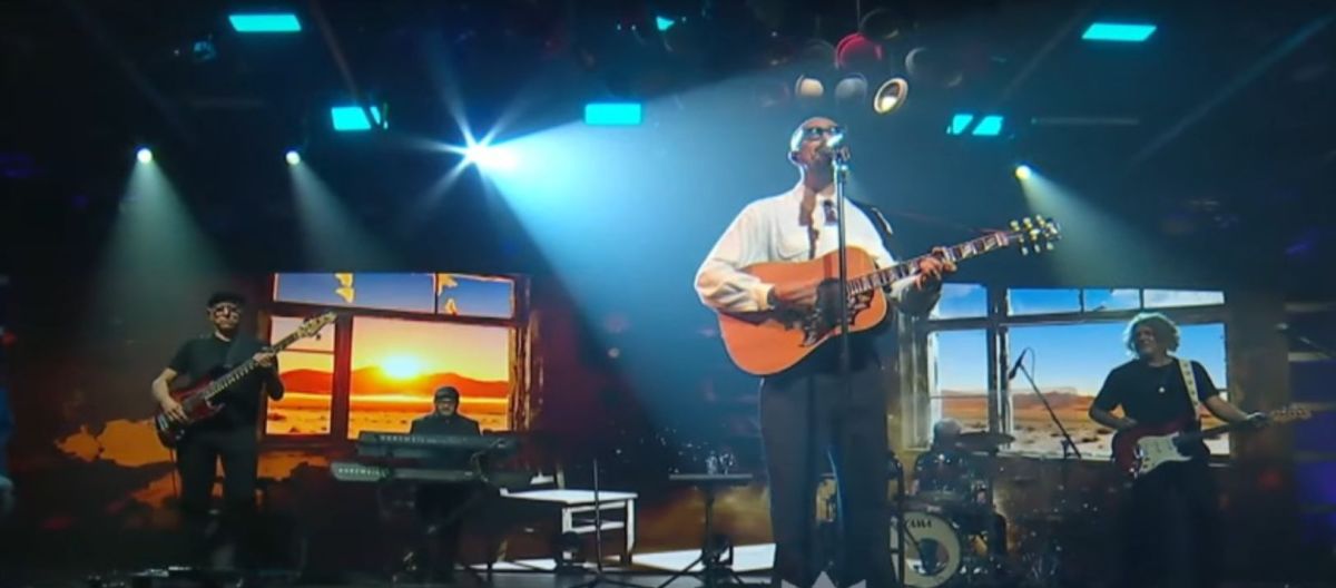 Imagen de la noticia: Abel cantó en TV por el Hospital Gutiérrez y recaudó 210 millones