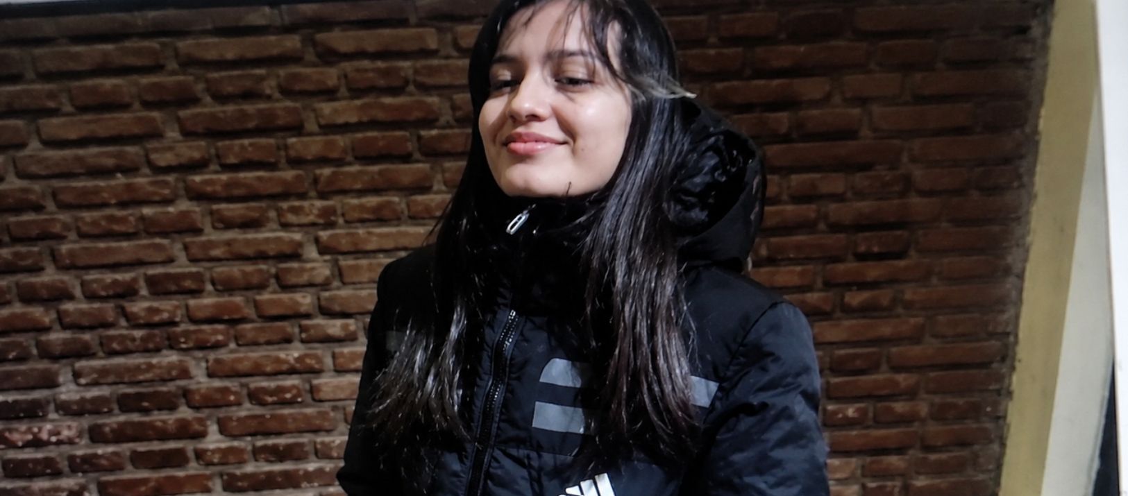 Imagen de la noticia: Solicitan colaboración para dar con el paradero de una joven de 18 años