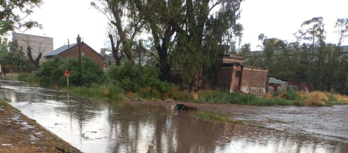 Imagen de la noticia: Vecinos de Ingeniero White cansados de promesas incumplidas