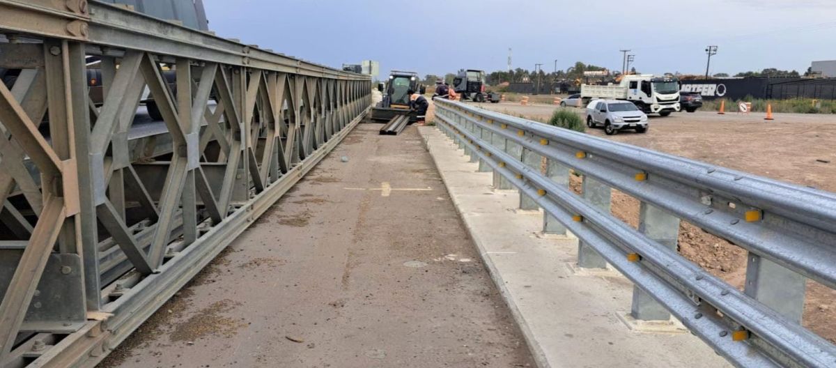 El puente Bailey de la Ruta 3 pasó la prueba de carga - BHInfo