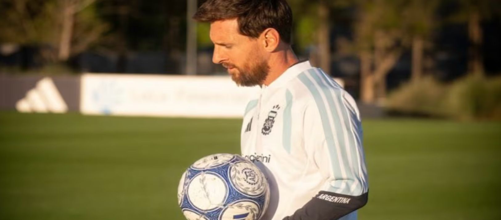 Imagen de la noticia: El emotivo mensaje de Lionel Messi a horas de su partido final en la Selección