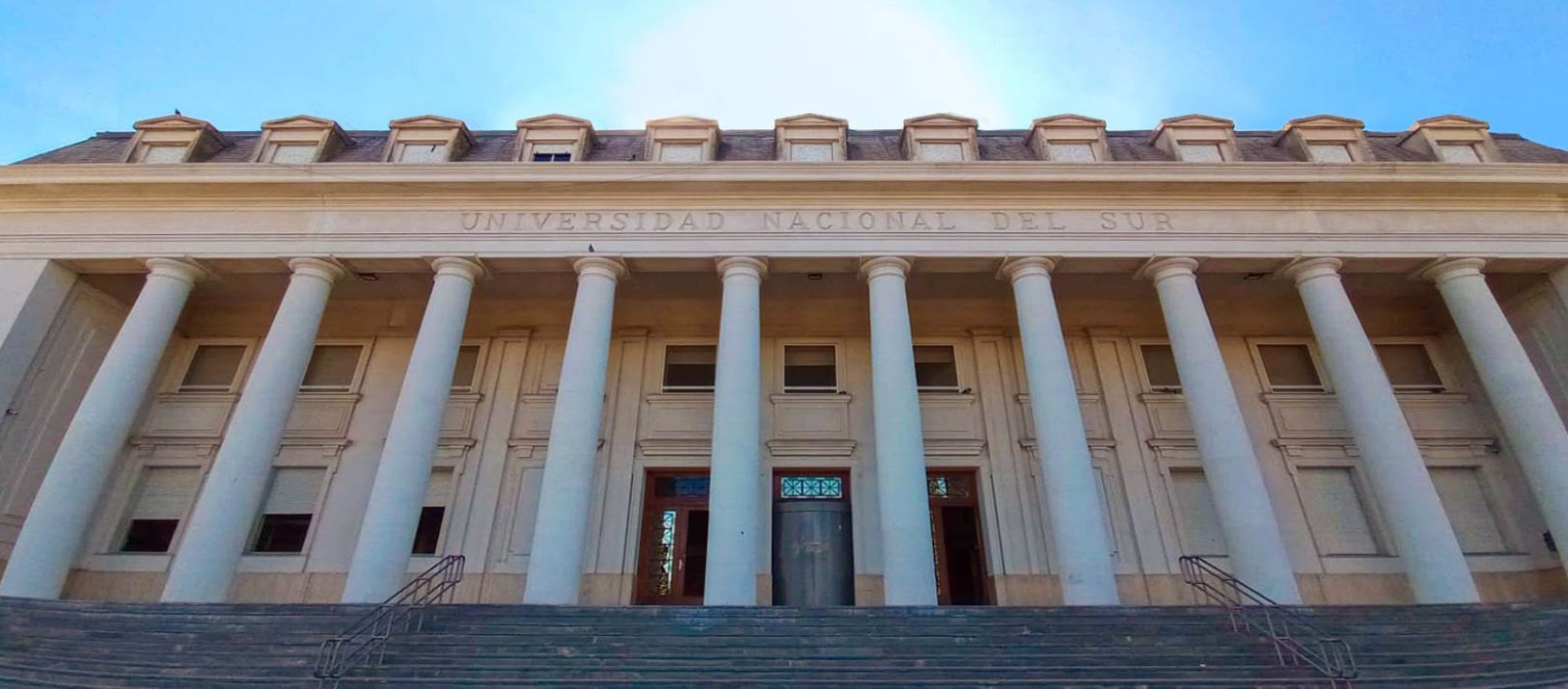Imagen de la noticia: El Gobierno y las universidades firmaron un acuerdo por el financiamiento