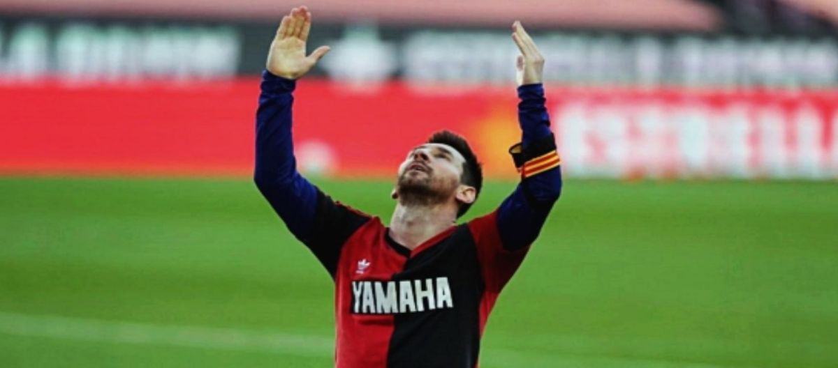 Imagen de la noticia: Efemérides: se cumplen cuatro años del inolvidable homenaje de Messi a Maradona