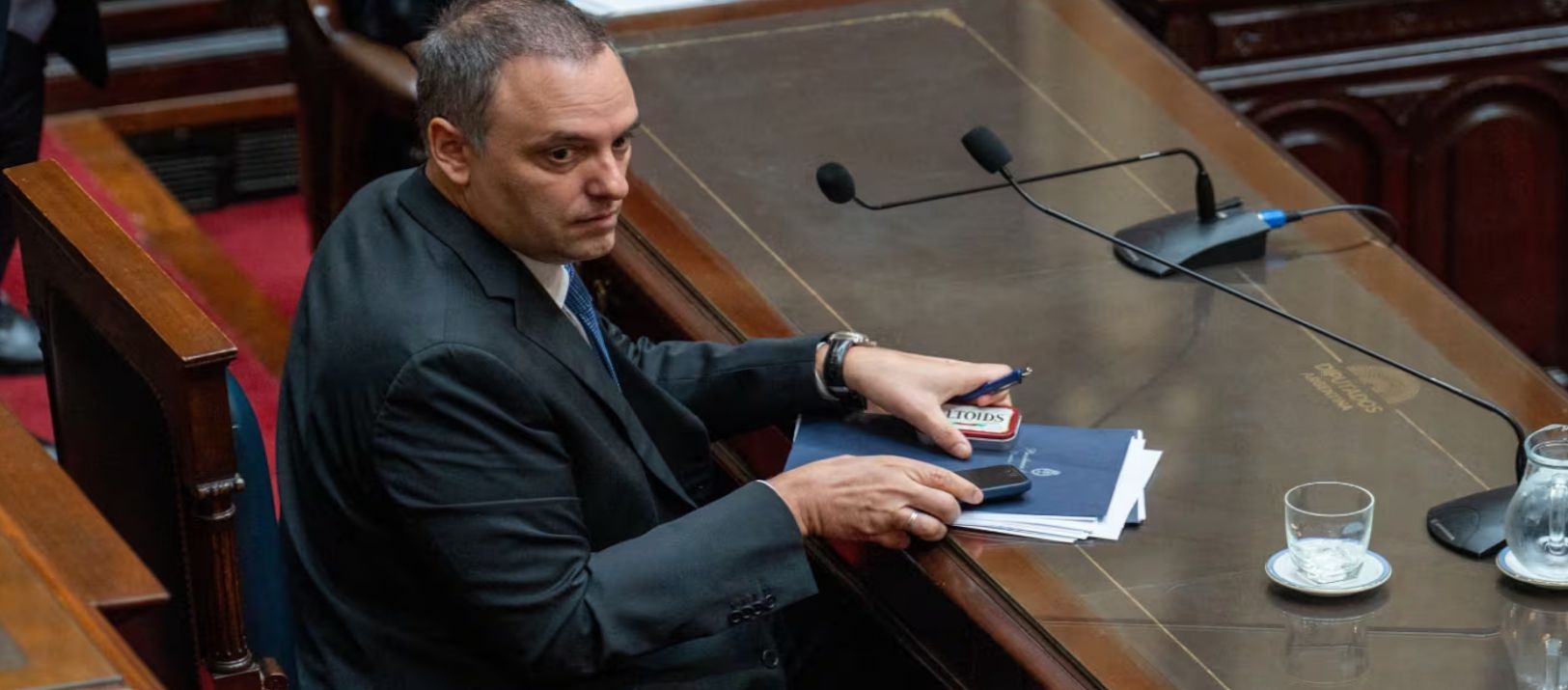 Imagen de la noticia: La Fiscalía intimó a Manuel Adorni a justificar su evolución patrimonial