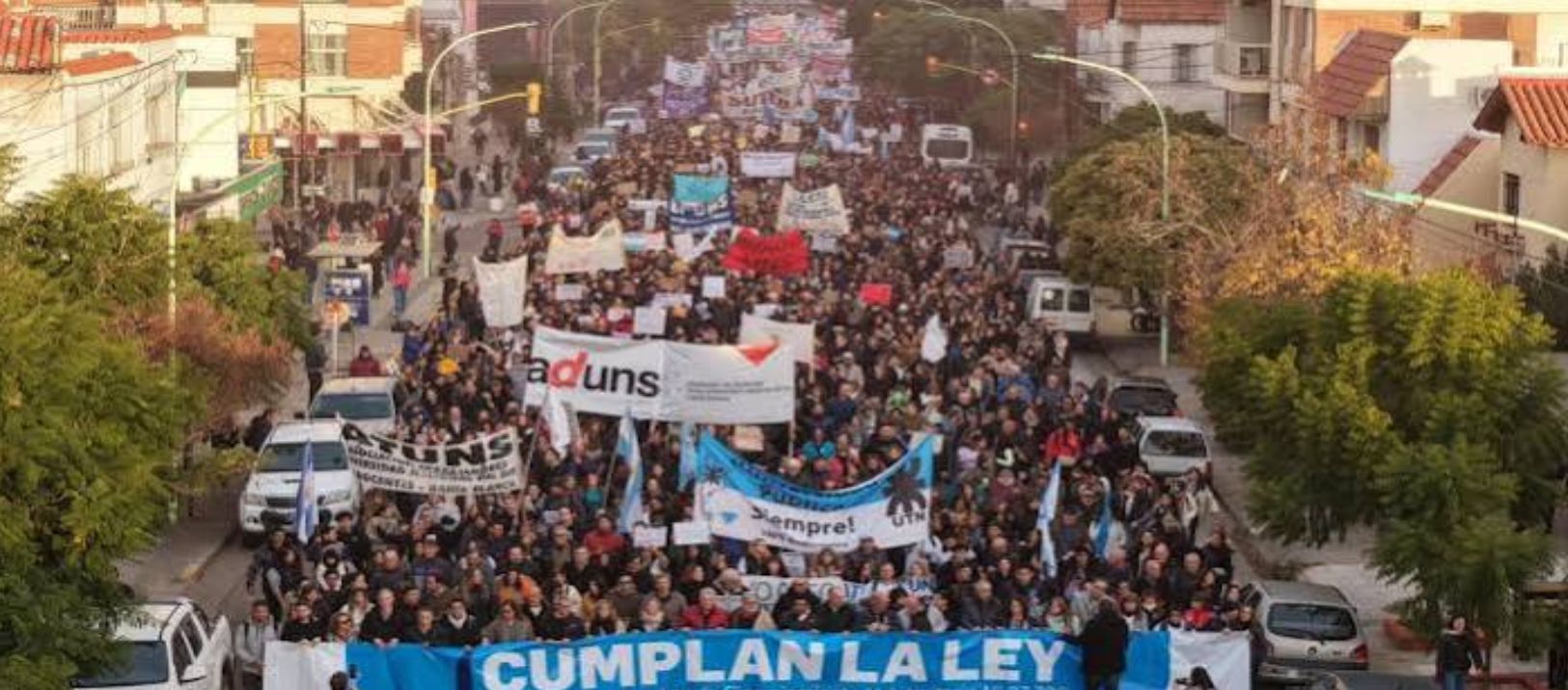 Imagen de la noticia: Las universidades locales suspenderán las clases por la Marcha Federal del 15