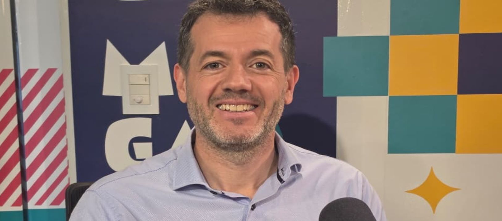 Imagen de la noticia: Martín Salaberry:  Susbielles es el 'siga, siga' de la política en Bahía.