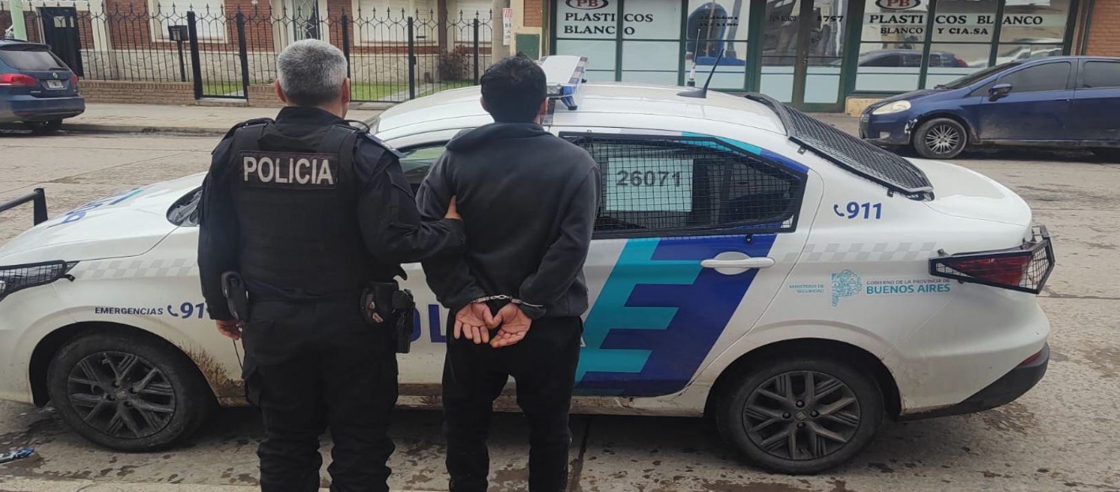 Imagen de la noticia: Dos aprehendidos tras una pelea y una persecución en Villa Rosas