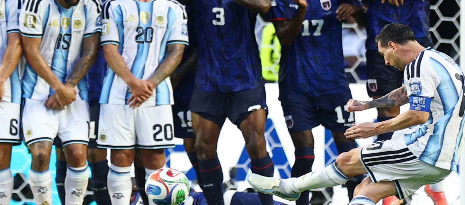 Imagen de la noticia: "Hubiera sido una locura perder, pero esto es el fútbol", dijo Scaloni