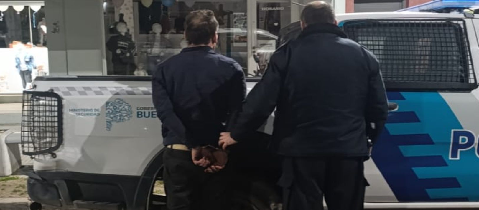 Imagen de la noticia: Aprehendieron a un hombre de 45 años con un arma y droga tras una discusión