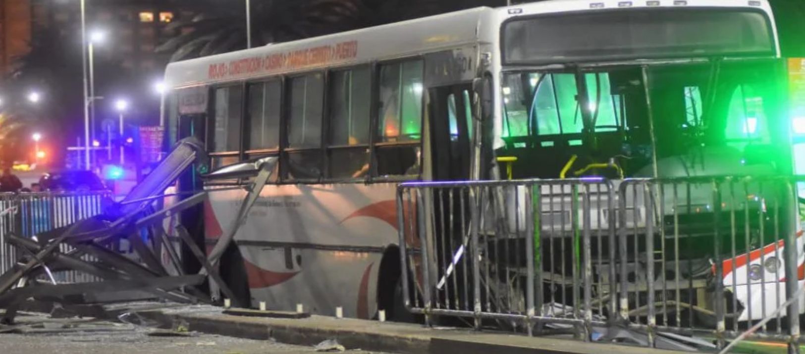 Imagen de la noticia: Tragedia en Mar del Plata: según el fiscal no giraban las ruedas del colectivo