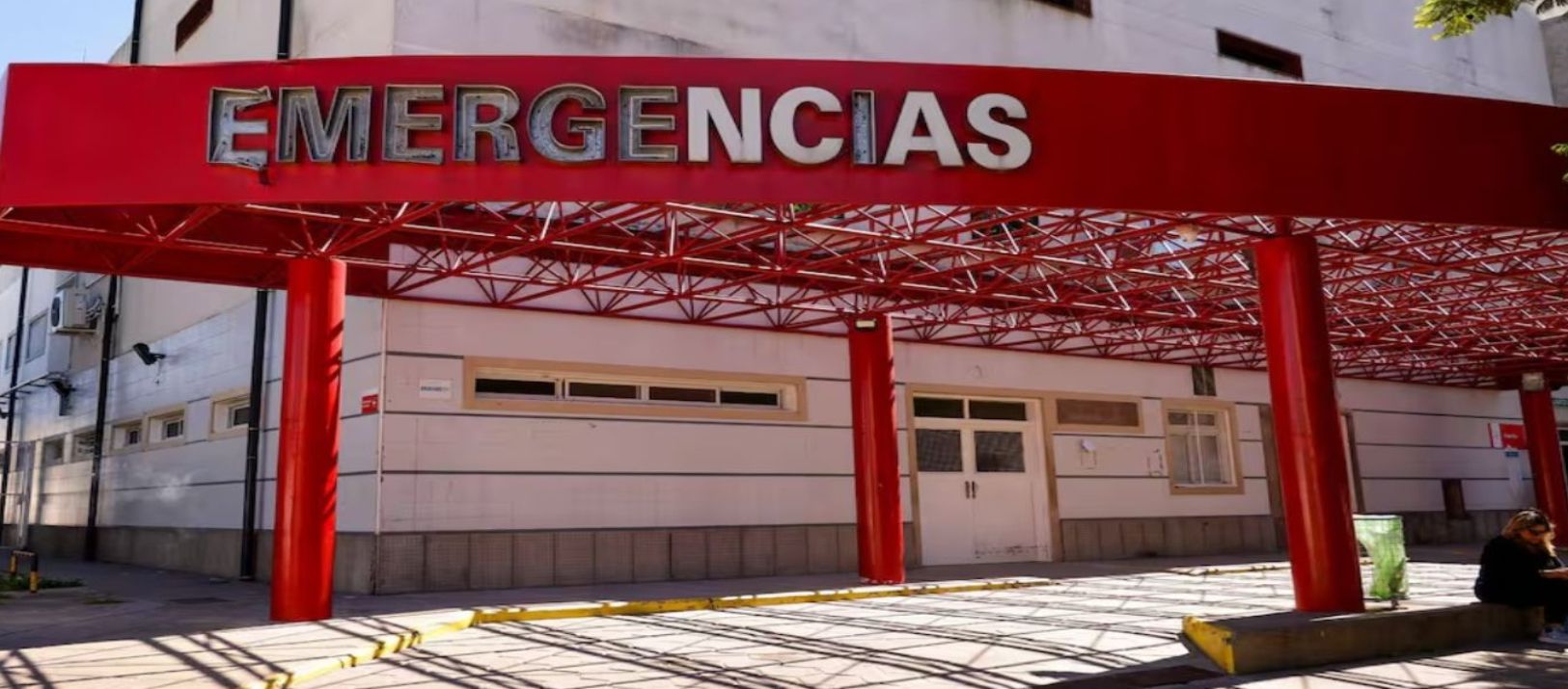 Imagen de la noticia: Una mujer está grave tras ser atropellada por una moto