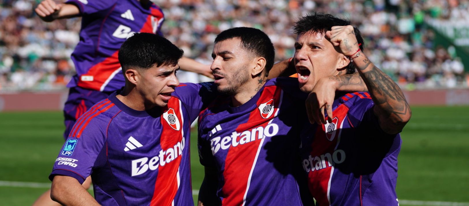Imagen de la noticia: River Plate venció 3-2 a Banfield en el debut de Leo Ponzio como técnico