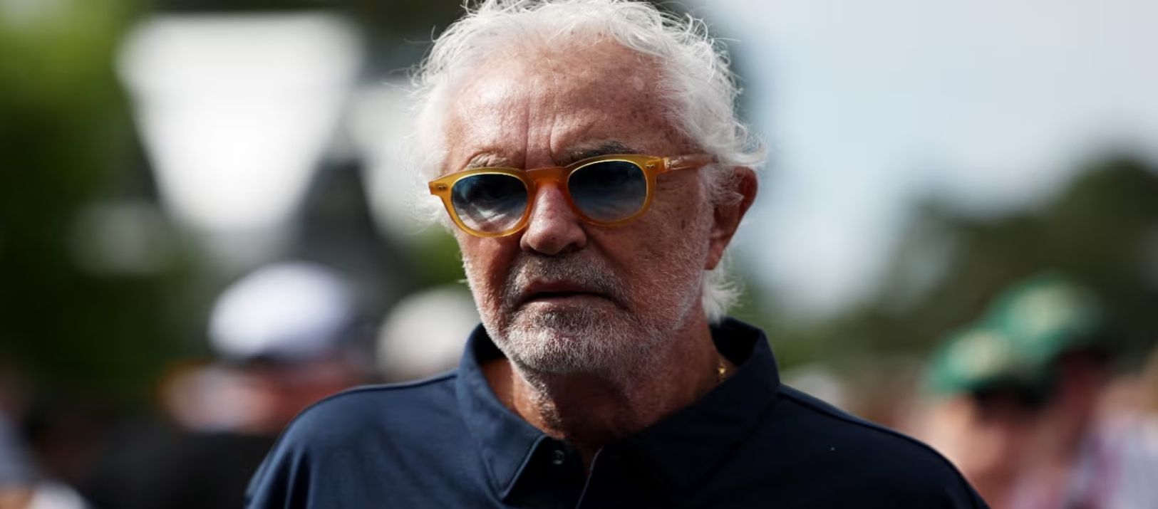 Imagen de la noticia: El gesto que tuvo Flavio Briatore con Franco Colapinto luego del GP de Singapur