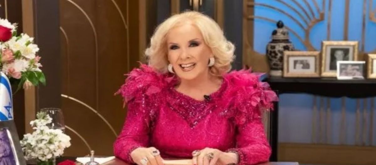 Imagen de la noticia: El divertido cruce entre Colapinto y Mirtha Legrand que hizo estallar las redes