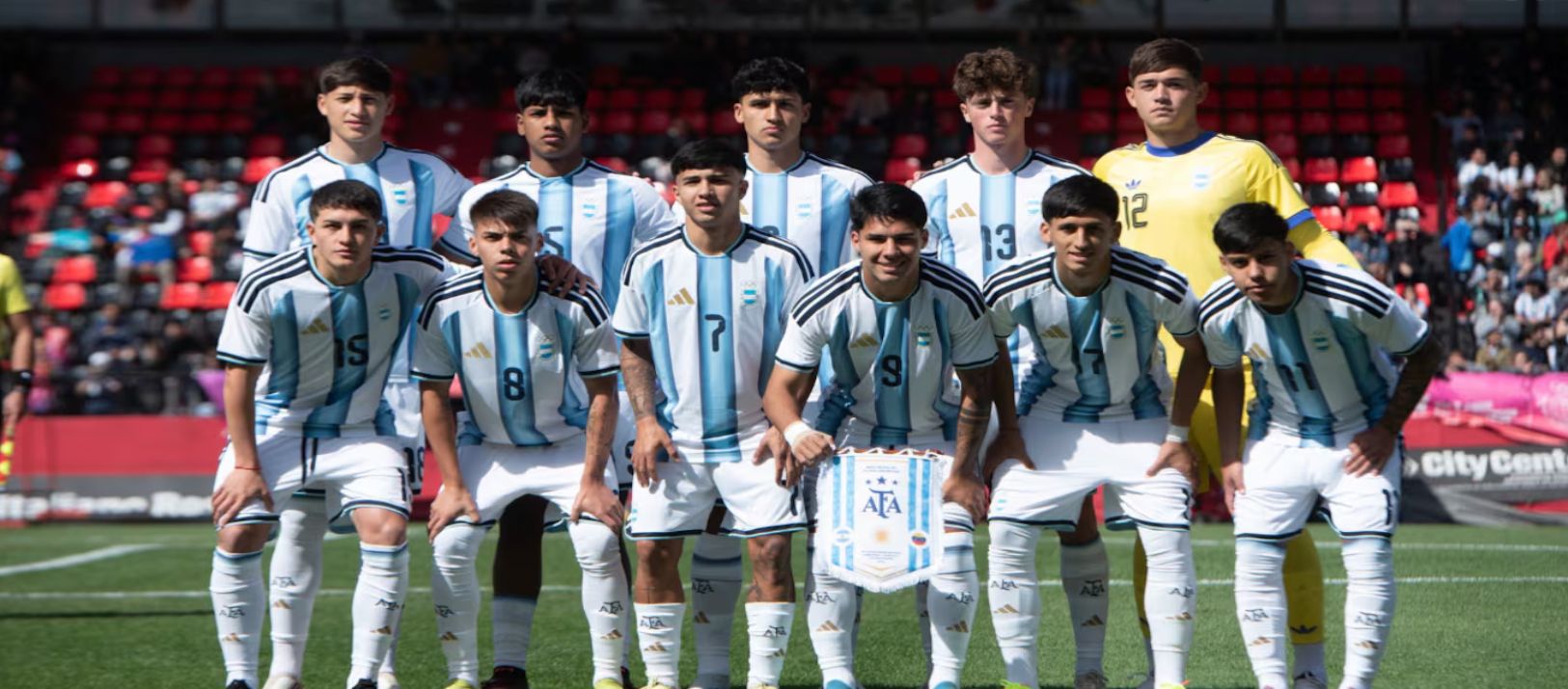 Imagen de la noticia: Suramericanos: Argentina enfrenta a Perú en semifinales e irá por la medalla
