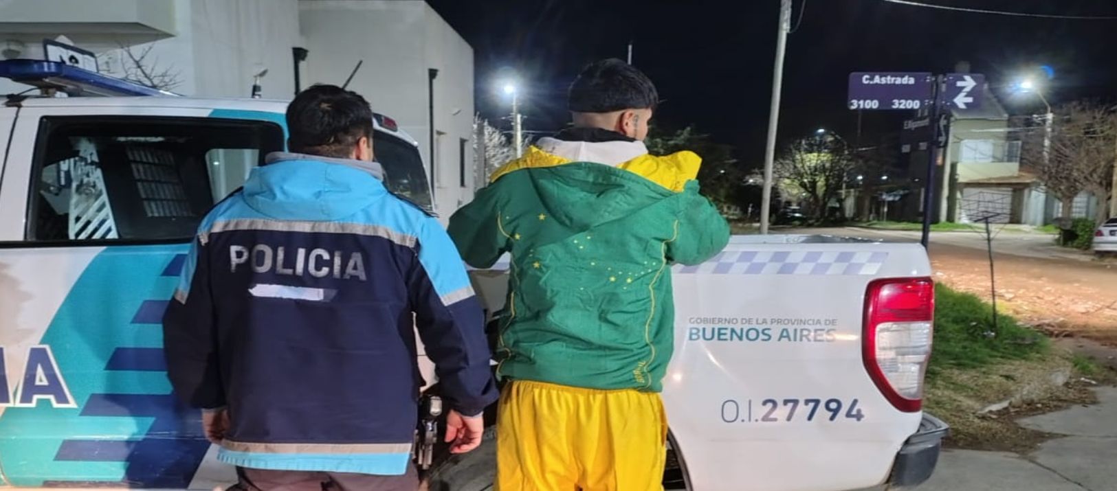 Imagen de la noticia: Robó un aplique de "La siempre verde": fue detenido con el elemento en su poder