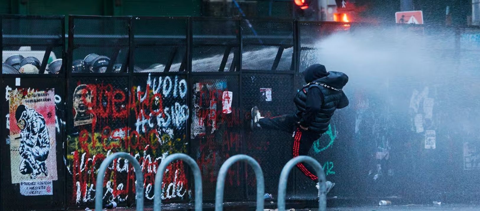 Imagen de la noticia: El Gobierno nacional presentó una denuncia por los incidentes frente al Congreso