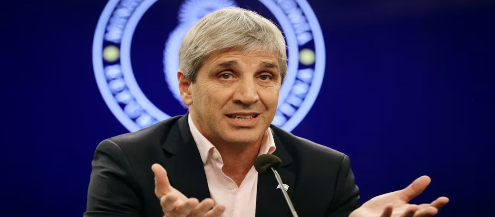 Imagen de la noticia: Caputo anunció un plan de $2 billones para reactivar los créditos hipotecarios
