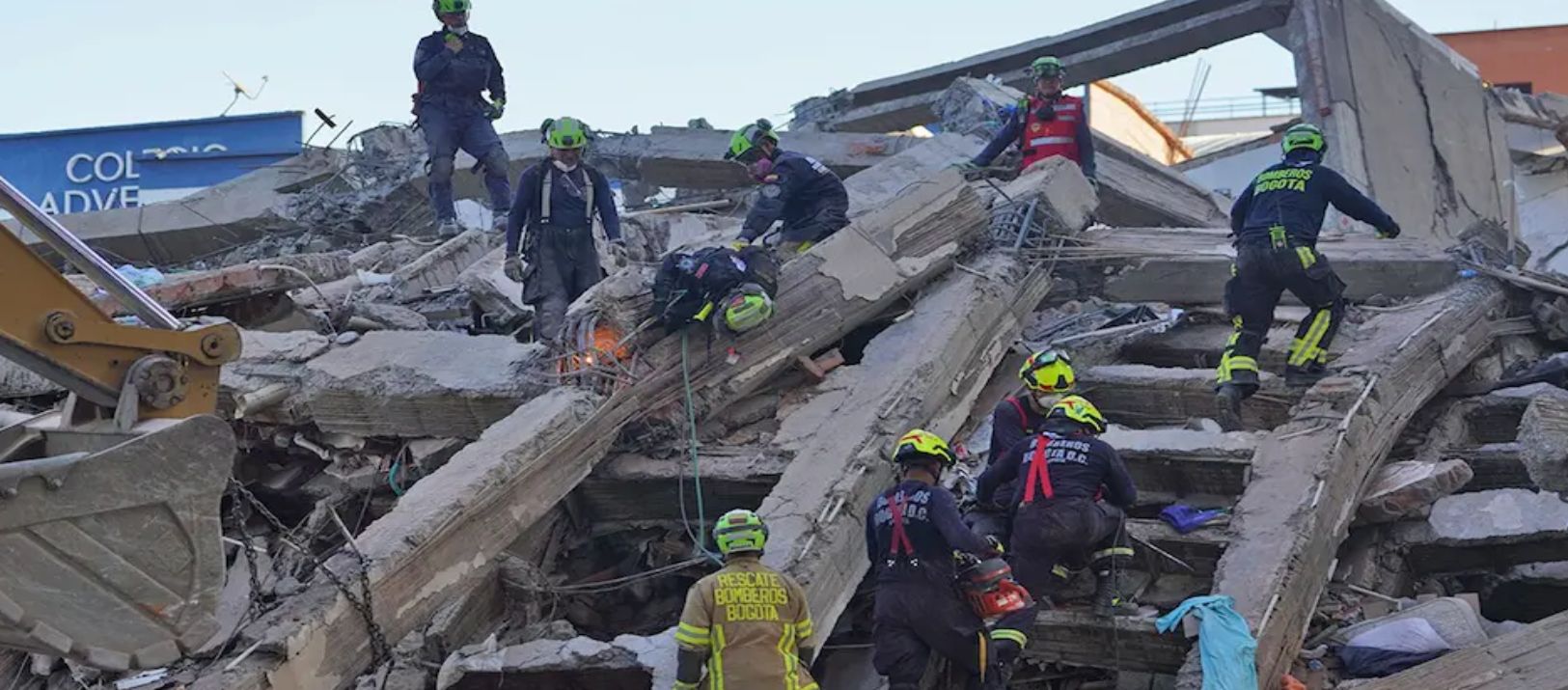Imagen de la noticia: Colombia decretó tres días de duelo por las víctimas del terremoto