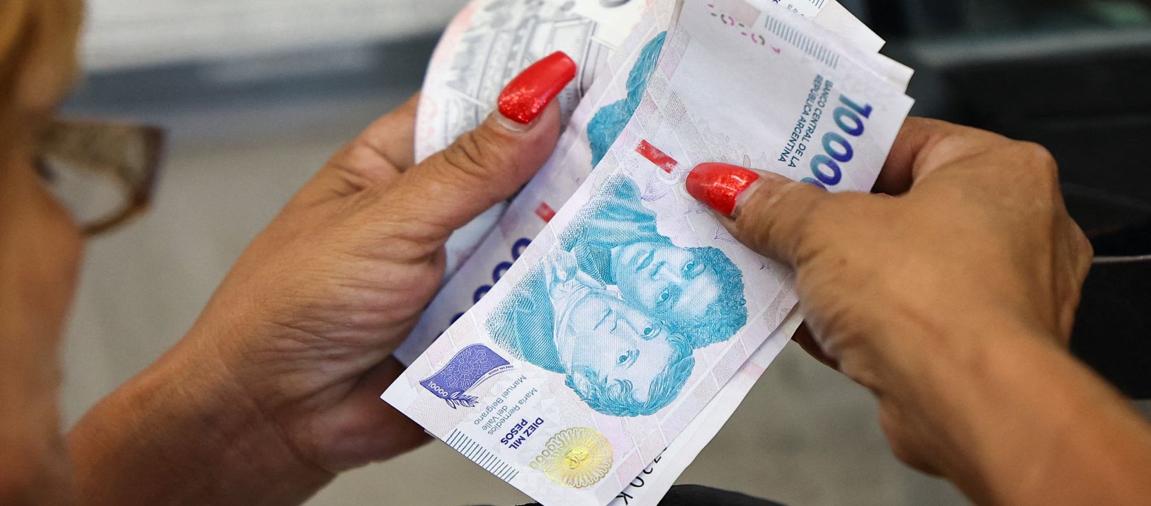 Imagen de la noticia: Aumentarán las jubilaciones y pensiones en noviembre: cuánto se cobrará