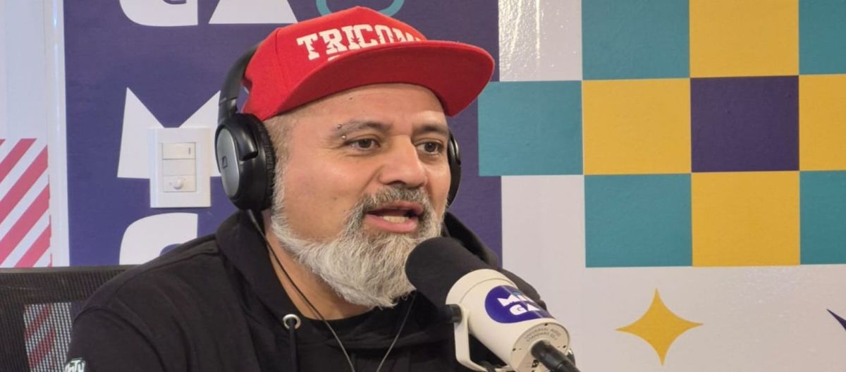 Imagen de la noticia: Antes del festejo por los 35 años de Serebrios, Viktor Mansilla pasó por Minga
