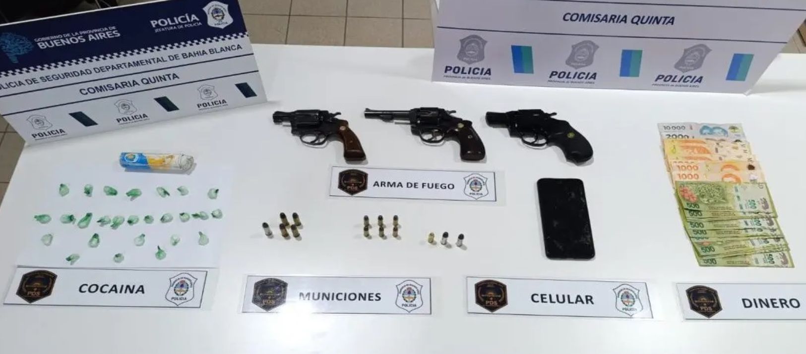 Imagen de la noticia: Secuestran drogas y armas en el Bajo Rondeau: un hombre fue detenido