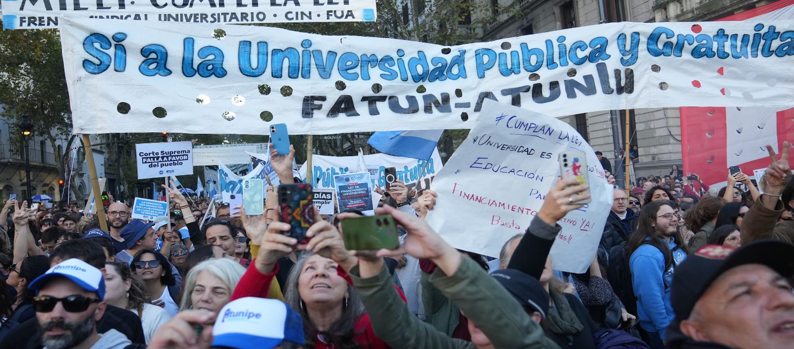 Imagen de la noticia: Nueva semana sin clases por un paro nacional que paralizará la universidad