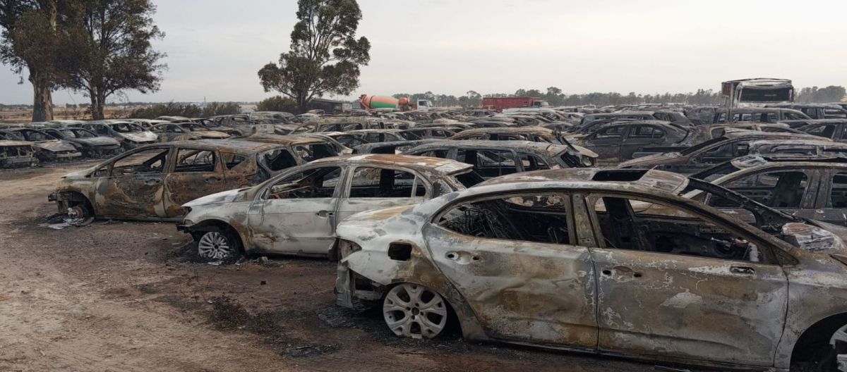 En imágenes: así quedaron los autos secuestrados tras el incendio en la ...