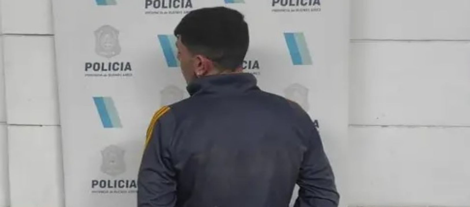 Imagen de la noticia: Aprehendieron a 6 personas en medio de un allanamiento por el robo de una moto