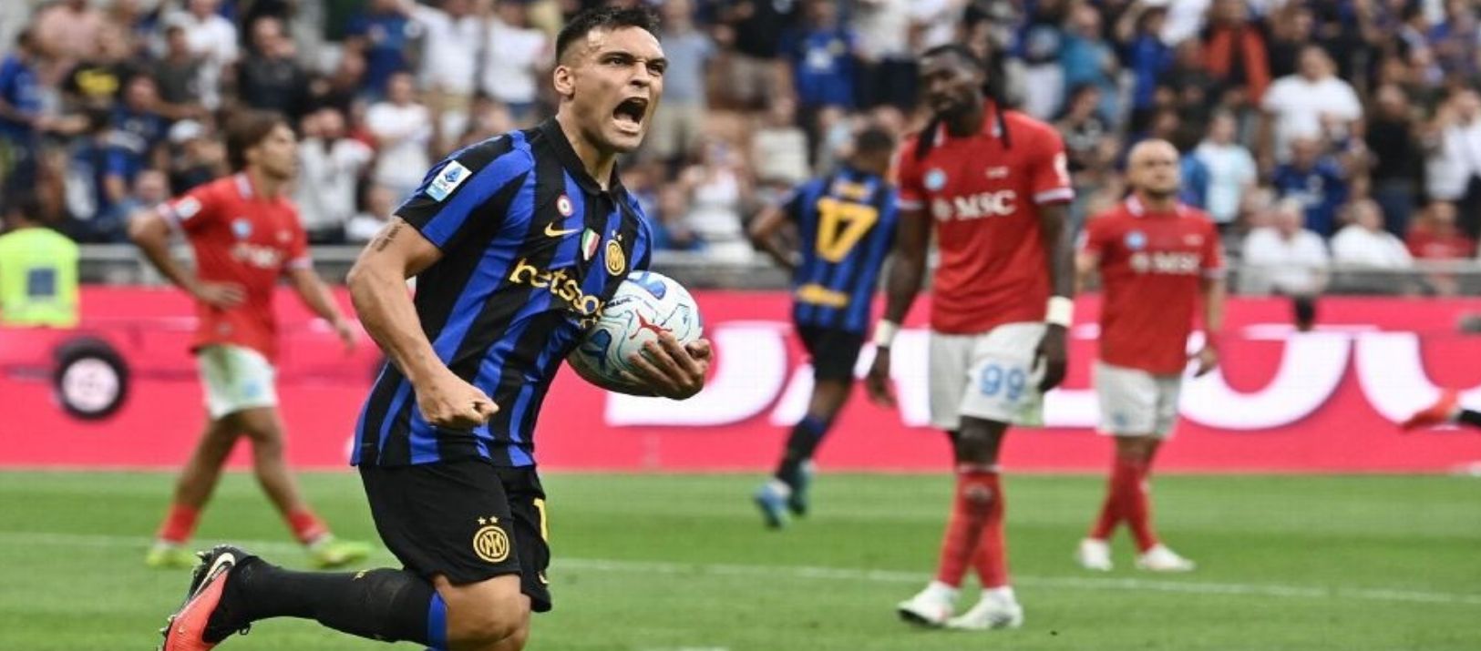Imagen de la noticia: Orgullo bahiense: es la quinta nominación consecutiva de Lautaro al Balón de Oro