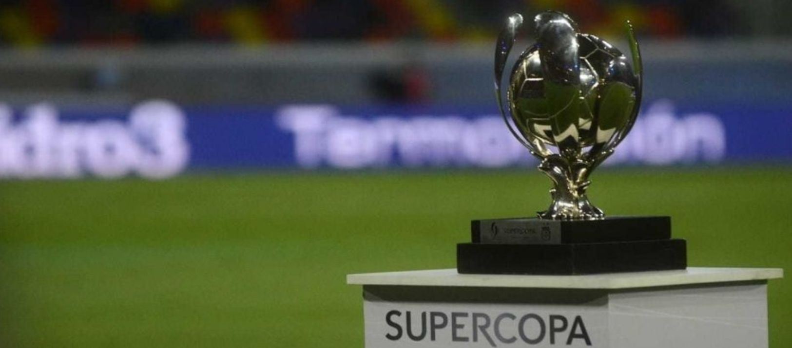 Imagen de la noticia: Por el regreso de la Selección, la AFA decidió postergar la Supercopa Argentina