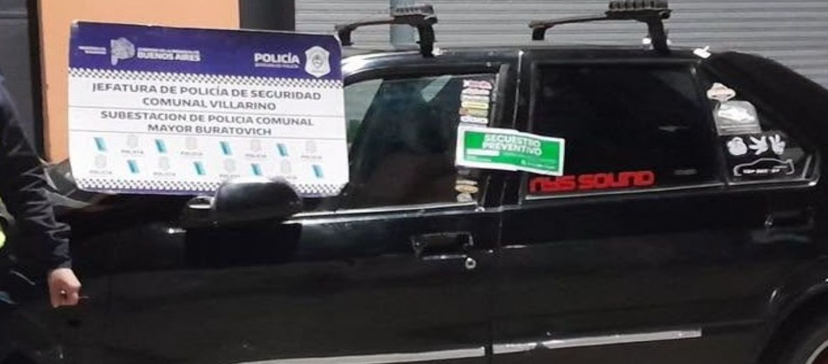 Imagen de la noticia: Intentó escapar de la Policía, embistió un patrullero y terminó detenido