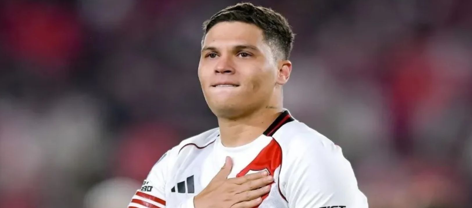 Imagen de la noticia: Tras despedirse de River, cuál sería el futuro del colombiano Juanfer Quintero