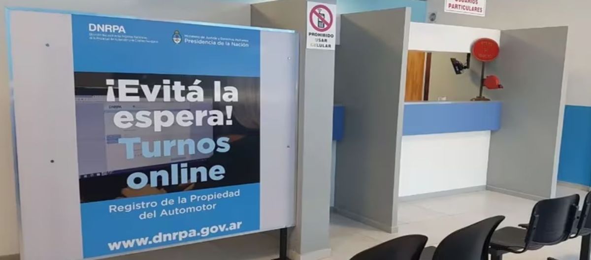 Imagen de la noticia: El drama de querer dar de baja un auto para cobrar el seguro tras la inundación