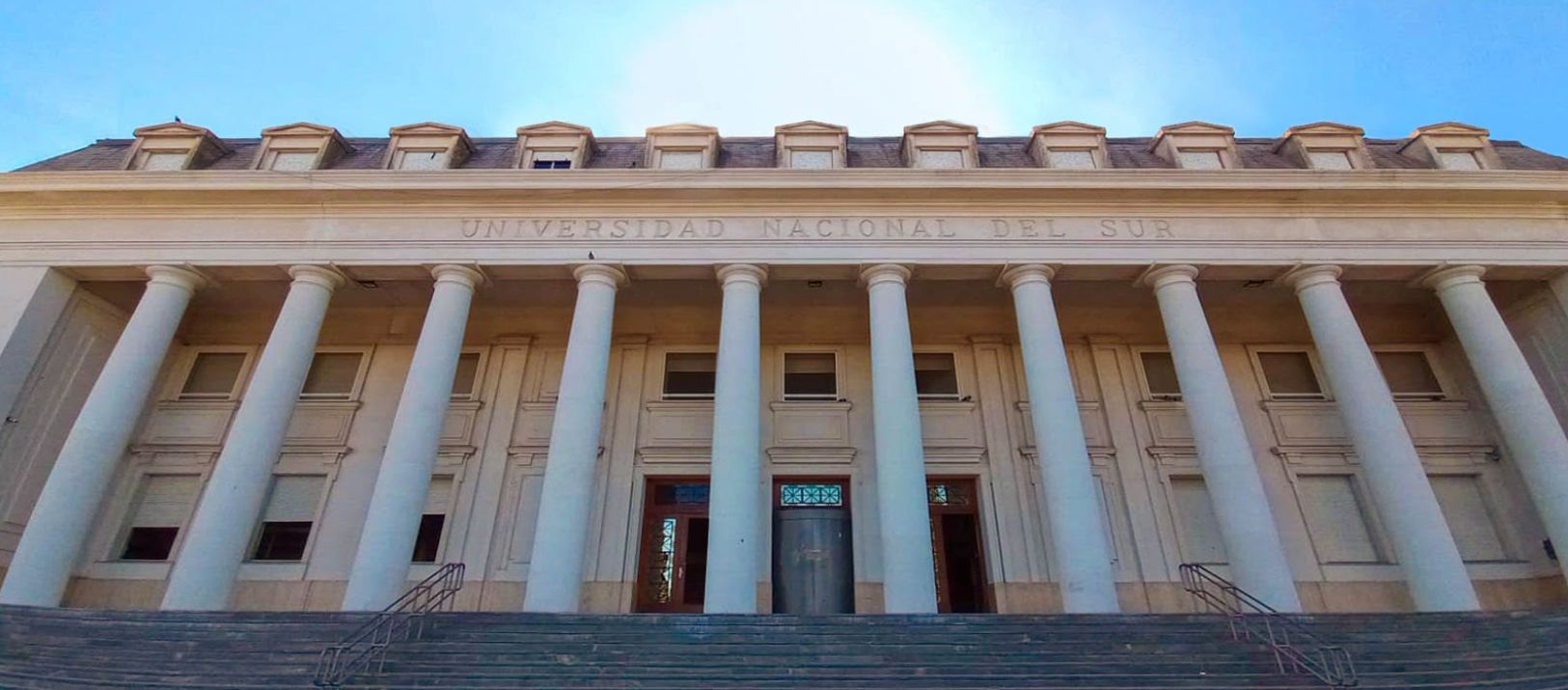 Imagen de la noticia: ADUNS confirmó para este miércoles un paro universitario a nivel nacional