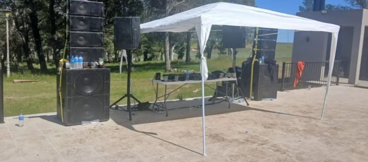 Imagen de la noticia: Ruta 33: desalojaron un “after” sin habilitación