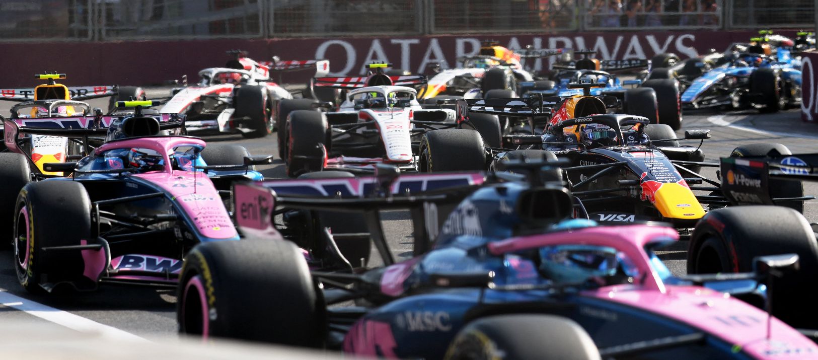 Imagen de la noticia: Franco Colapinto chocó a Pierre Gasly y abandonaron los dos Alpine