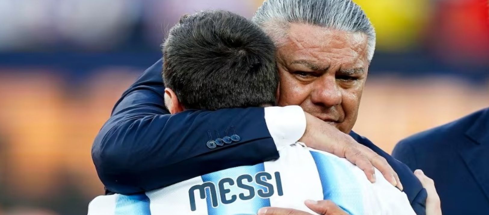 Imagen de la noticia: La AFA expresó sus condolencias por el fallecimiento del padre de Lionel Messi